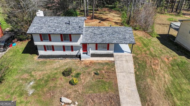 7230 Connell Road, Fairburn, GA 30213