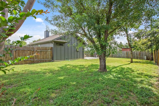 801 Forest Glen CV, Round Rock, TX 78664