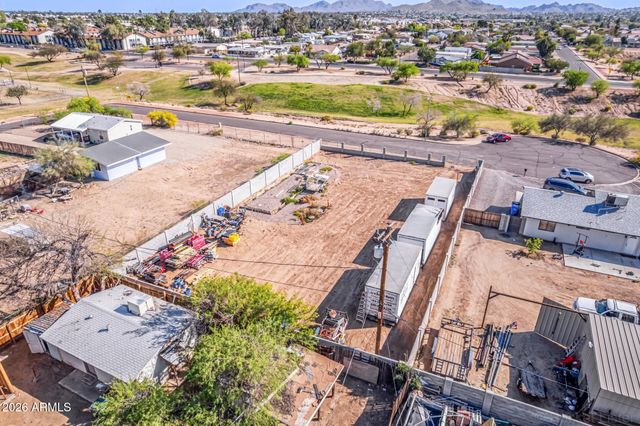 2212 E LIBBY Street, Phoenix, AZ 85022