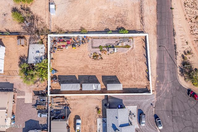 2212 E LIBBY Street, Phoenix, AZ 85022