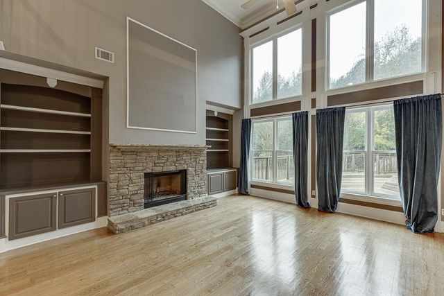 940 Chateau Forest Road, Hoschton, GA 30548