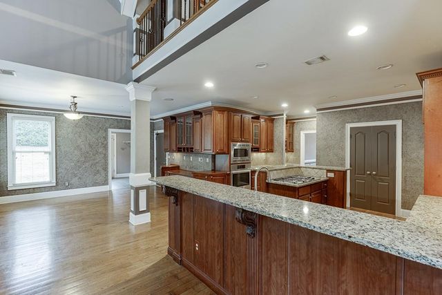 940 Chateau Forest Road, Hoschton, GA 30548