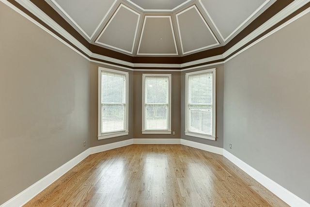 940 Chateau Forest Road, Hoschton, GA 30548