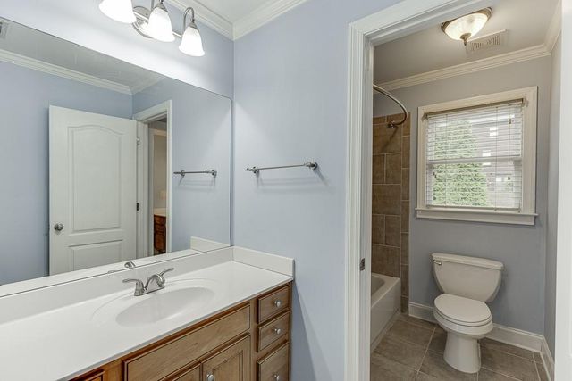 940 Chateau Forest Road, Hoschton, GA 30548