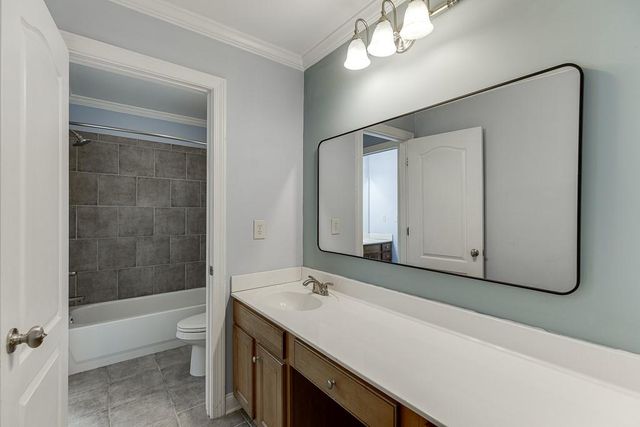 940 Chateau Forest Road, Hoschton, GA 30548