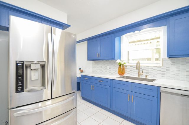 10707 Sagewind Circle, Houston, TX 77089