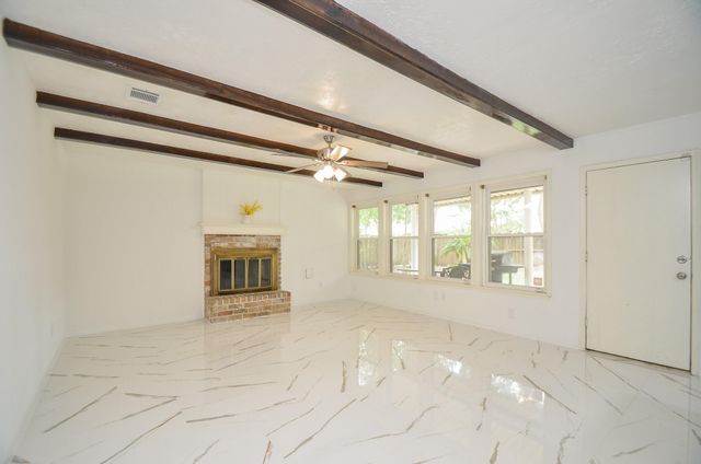 10707 Sagewind Circle, Houston, TX 77089