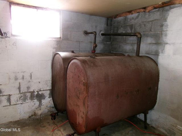 1 Gilmore Terrace, Guilderland, NY 12303