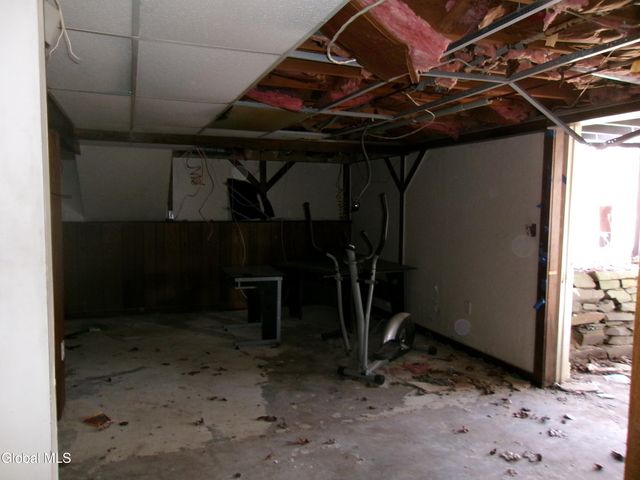 1 Gilmore Terrace, Guilderland, NY 12303