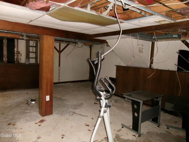 1 Gilmore Terrace, Guilderland, NY 12303