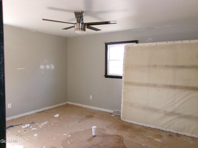 1 Gilmore Terrace, Guilderland, NY 12303