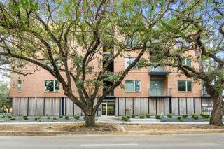 2410 Waugh Drive 3A, Houston, TX 77006