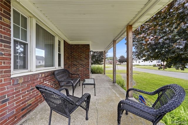 86 East Milnor Avenue, Lackawanna, NY 14218