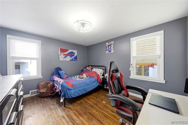 86 East Milnor Avenue, Lackawanna, NY 14218