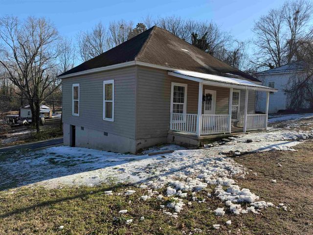 4 Arkmain Street, Spartanburg, SC 29306