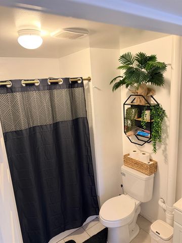 4 Arkmain Street, Spartanburg, SC 29306