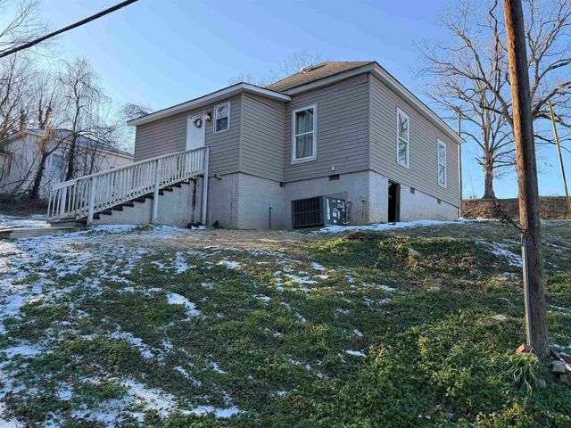 4 Arkmain Street, Spartanburg, SC 29306