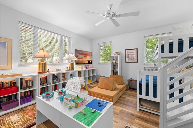 1722 NORTH DRIVE, Sarasota, FL 34239