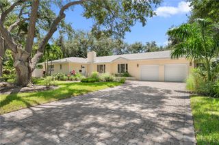1722 NORTH DRIVE, Sarasota, FL 34239