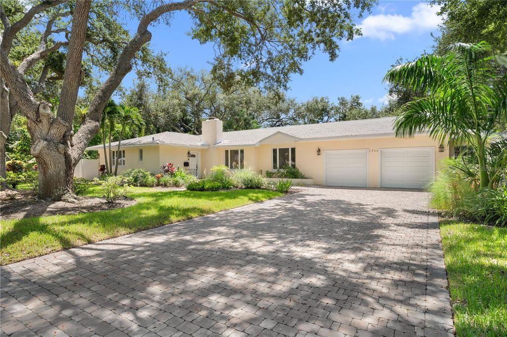 1722 NORTH DRIVE, Sarasota, FL 34239