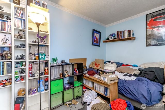 25916 14th Place S, Des Moines, WA 98198