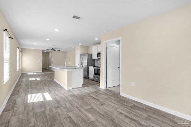6480 Churchill Cir, Milton, FL 32583