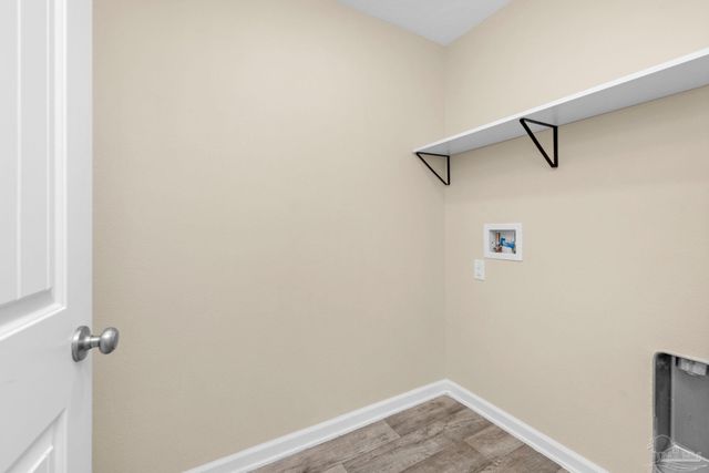 6480 Churchill Cir, Milton, FL 32583