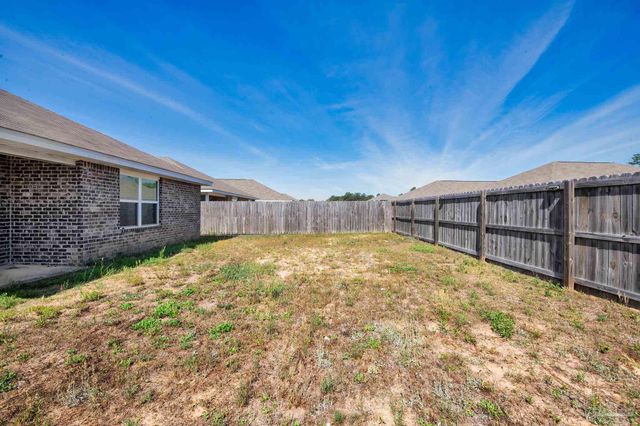 6480 Churchill Cir, Milton, FL 32583