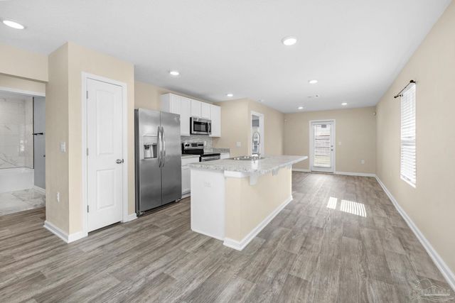 6480 Churchill Cir, Milton, FL 32583