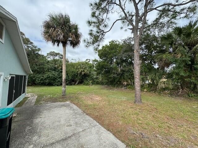 1896 Keewin Avenue NE, Palm Bay, FL 32905