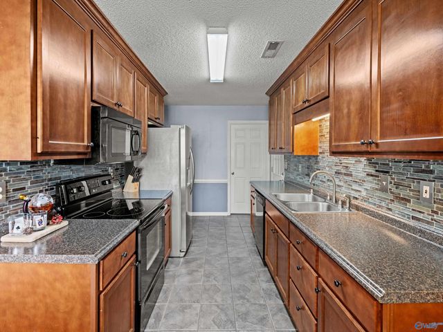 108 City Park Road, New Hope, AL 35760