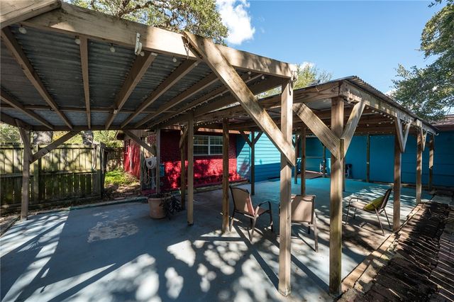 2093 Tiner, Ingleside, TX 78362