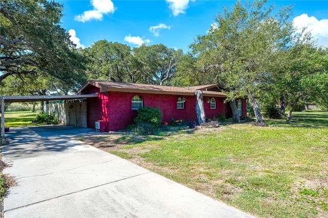 2093 Tiner, Ingleside, TX 78362