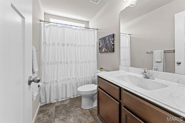 408 Abilene Court, Moscow Mills, MO 63362