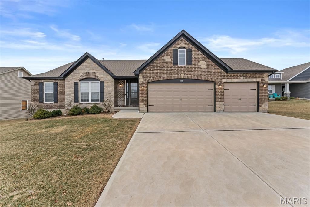 408 Abilene Court, Moscow Mills, MO 63362