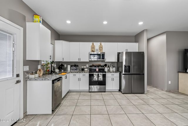6076 S Jeanette Boulevard, Tucson, AZ 85706