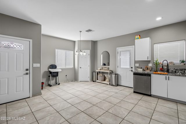 6076 S Jeanette Boulevard, Tucson, AZ 85706