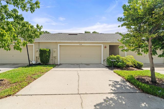 7134 FIVE OAKS DR 4B, St Cloud, FL 34773