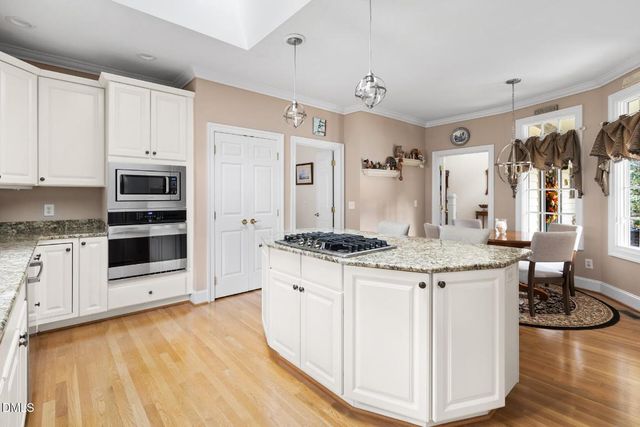 19008 Stone Brook, Chapel Hill, NC 27517