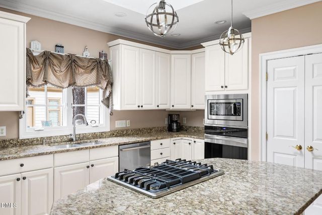 19008 Stone Brook, Chapel Hill, NC 27517