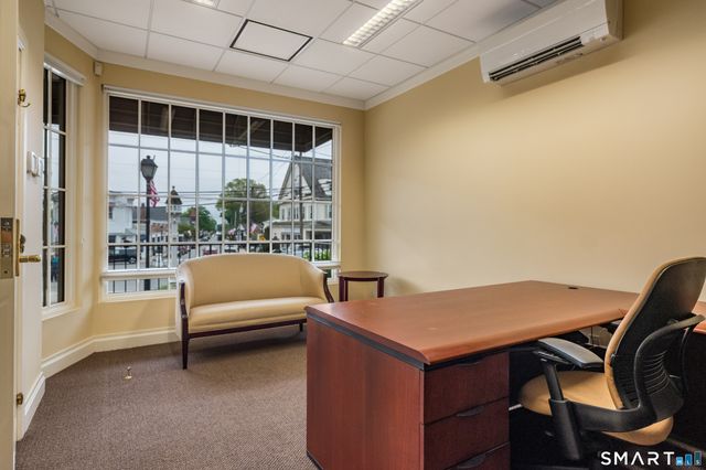 3 Essex Square, Essex, CT 06426