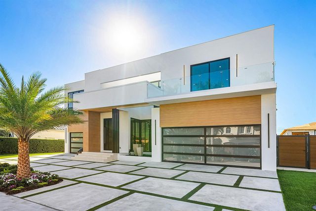 750 NE 69th Street, Boca Raton, FL 33487