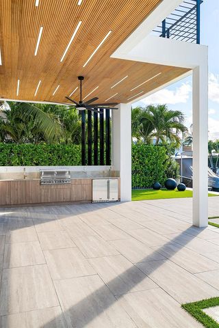 750 NE 69th Street, Boca Raton, FL 33487
