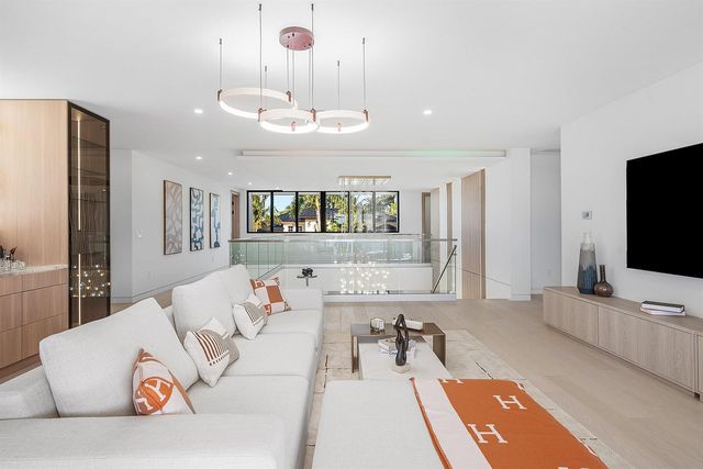 750 NE 69th Street, Boca Raton, FL 33487