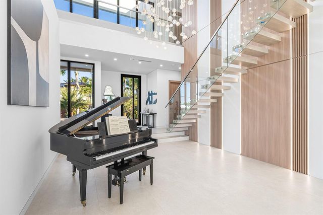 750 NE 69th Street, Boca Raton, FL 33487