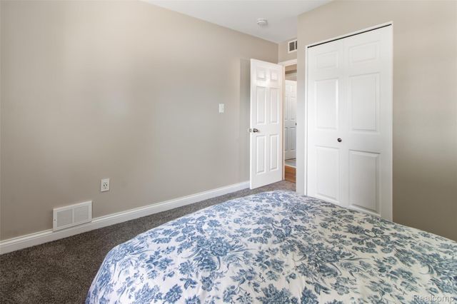 15768 Wendy Street, Taylor, MI 48180