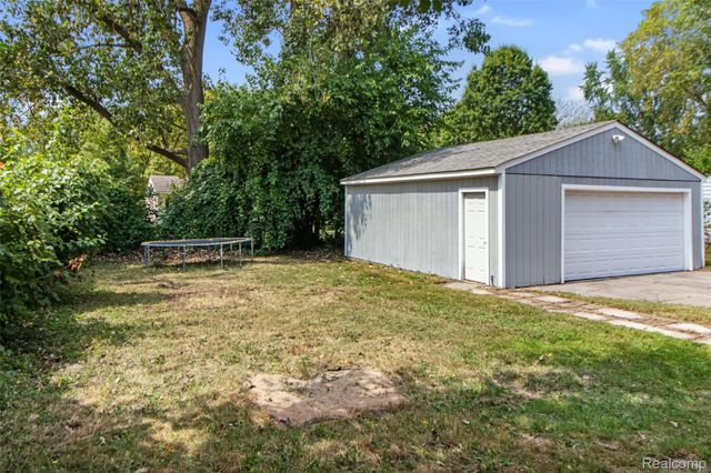 15768 Wendy Street, Taylor, MI 48180