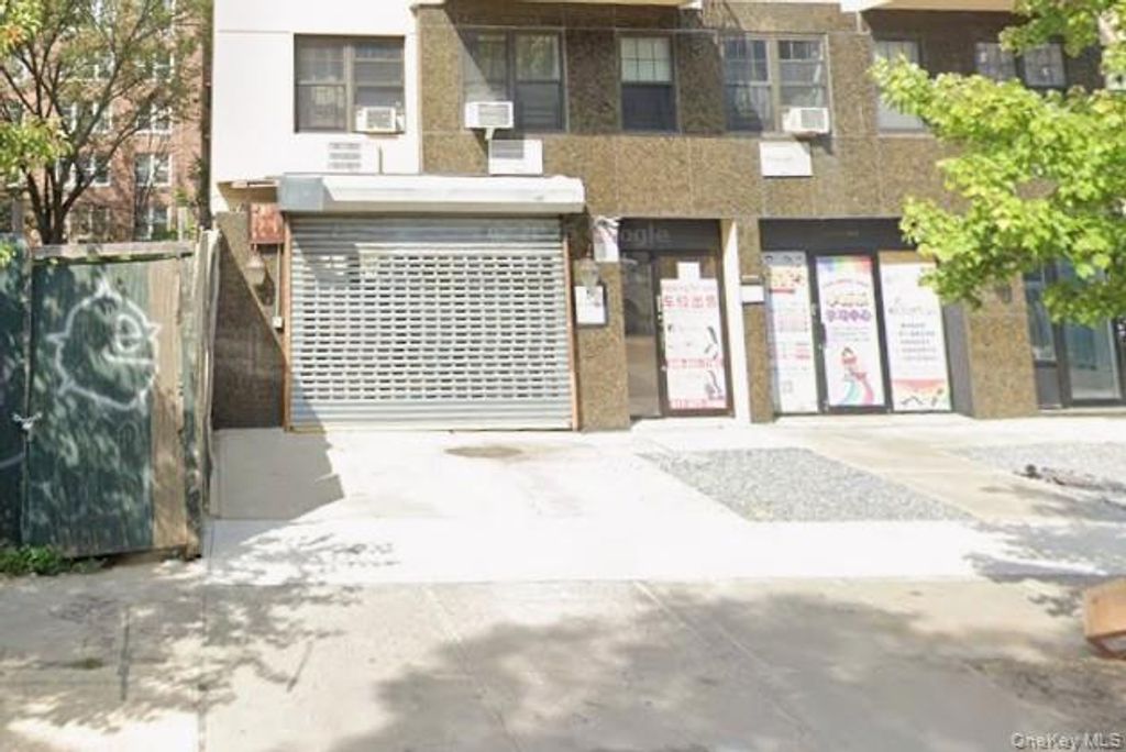 14477 Barclay Avenue P7, Flushing, NY 11355 — exterior