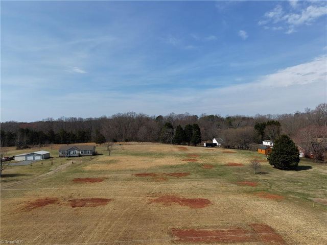 4417 Caprock Lane 1064, Pfafftown, NC 27040