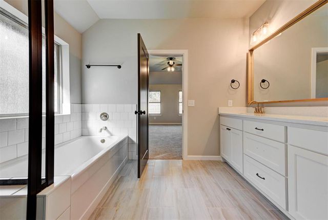 3409 Slate River Drive, Yukon, OK 73099